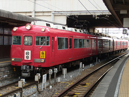 7715F+7711F急行岐阜