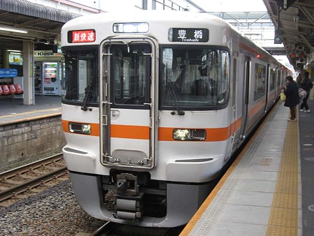 313系5000番台Y103編成@大垣