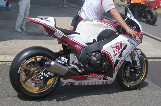 2013 CBR1000RR #634 高橋巧 Takumi Takahashi: Motorcycle racers