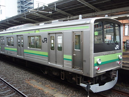２０５系横浜線（町田駅２番線）