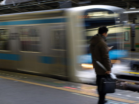 ２０９系京浜東北線（横浜駅）