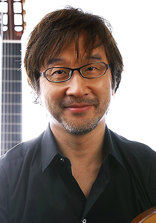 尾尻雅弘 おじりまさひろ クラシック・ギタリスト