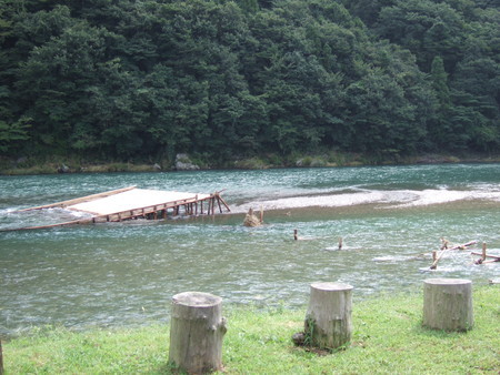 02やな