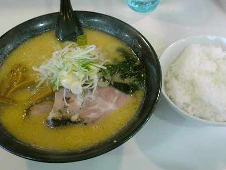 桃太郎太平店 味噌＋ライス