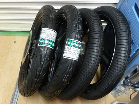 タイヤ交換NS50R 023