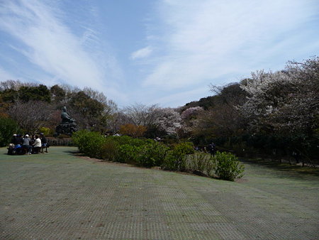 090403-源氏山と化粧坂 (2)