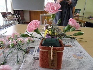 フラワーアレンジ20120630 最中