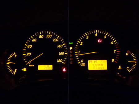 アベンシス　ＬＥＤ打ち替え前