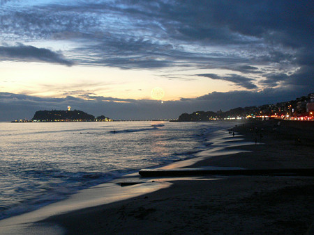 今日の七里ヶ浜の夕焼け1223ta.jpg
