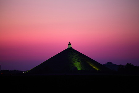 夕焼けに照らされて