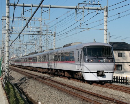 西武10000系(NRA)