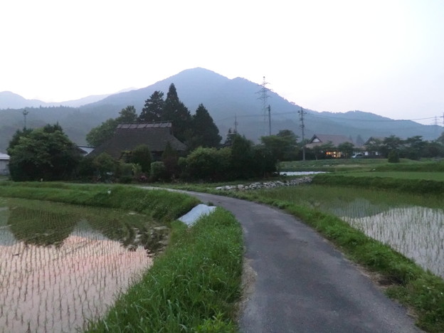 長籐(ながとう)の山村風景