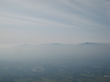 久住山山頂からの望む阿蘇山群